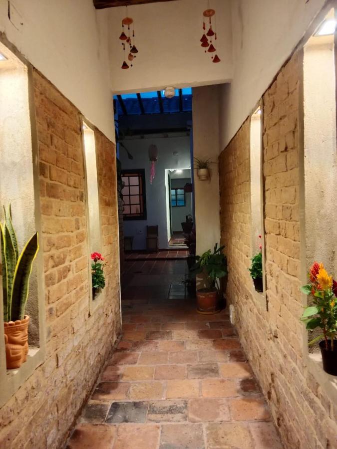 Casa De Lourdes - La Candelaria โบโกตา ภายนอก รูปภาพ