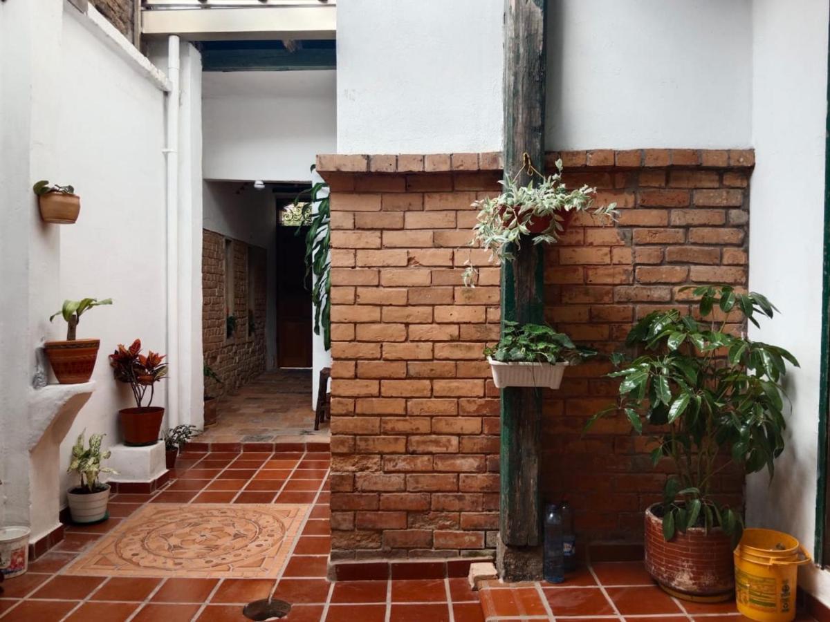 Casa De Lourdes - La Candelaria โบโกตา ภายนอก รูปภาพ