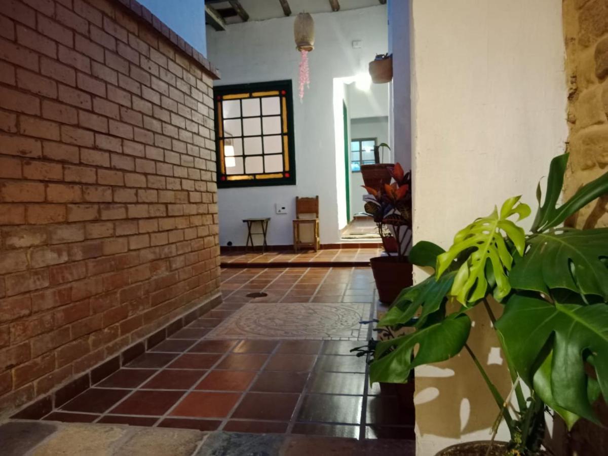 Casa De Lourdes - La Candelaria โบโกตา ภายนอก รูปภาพ
