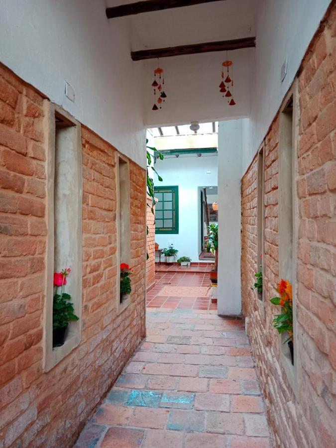 Casa De Lourdes - La Candelaria โบโกตา ภายนอก รูปภาพ