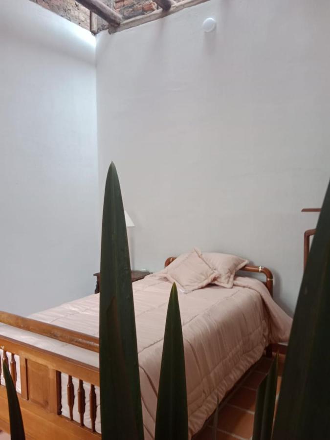Casa De Lourdes - La Candelaria โบโกตา ภายนอก รูปภาพ