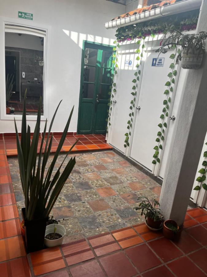 Casa De Lourdes - La Candelaria โบโกตา ภายนอก รูปภาพ