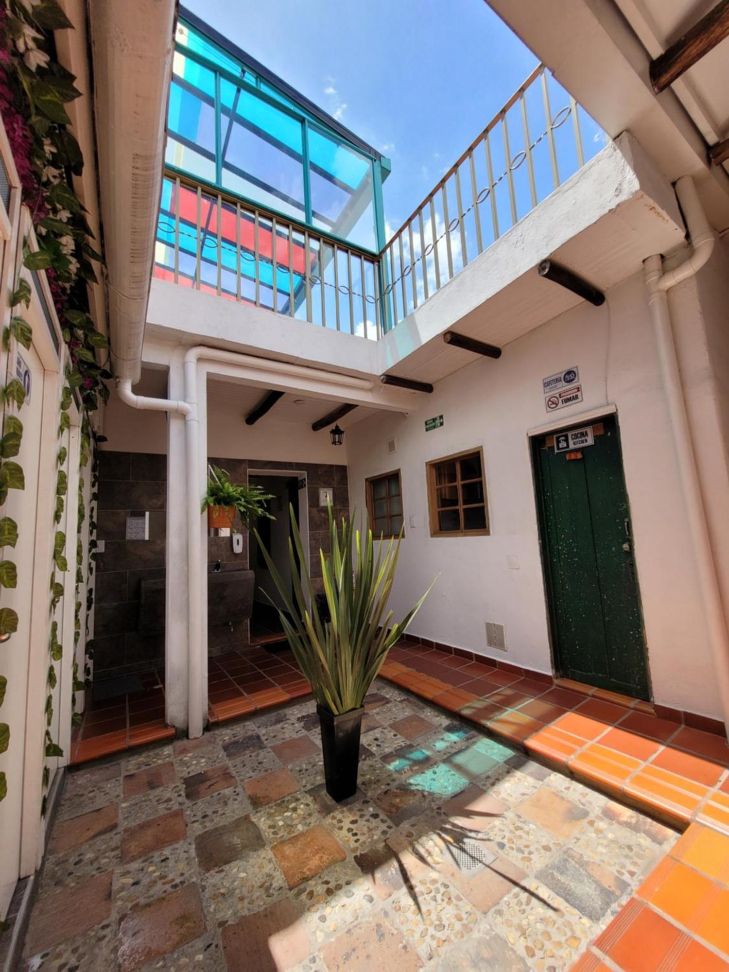 Casa De Lourdes - La Candelaria โบโกตา ภายนอก รูปภาพ