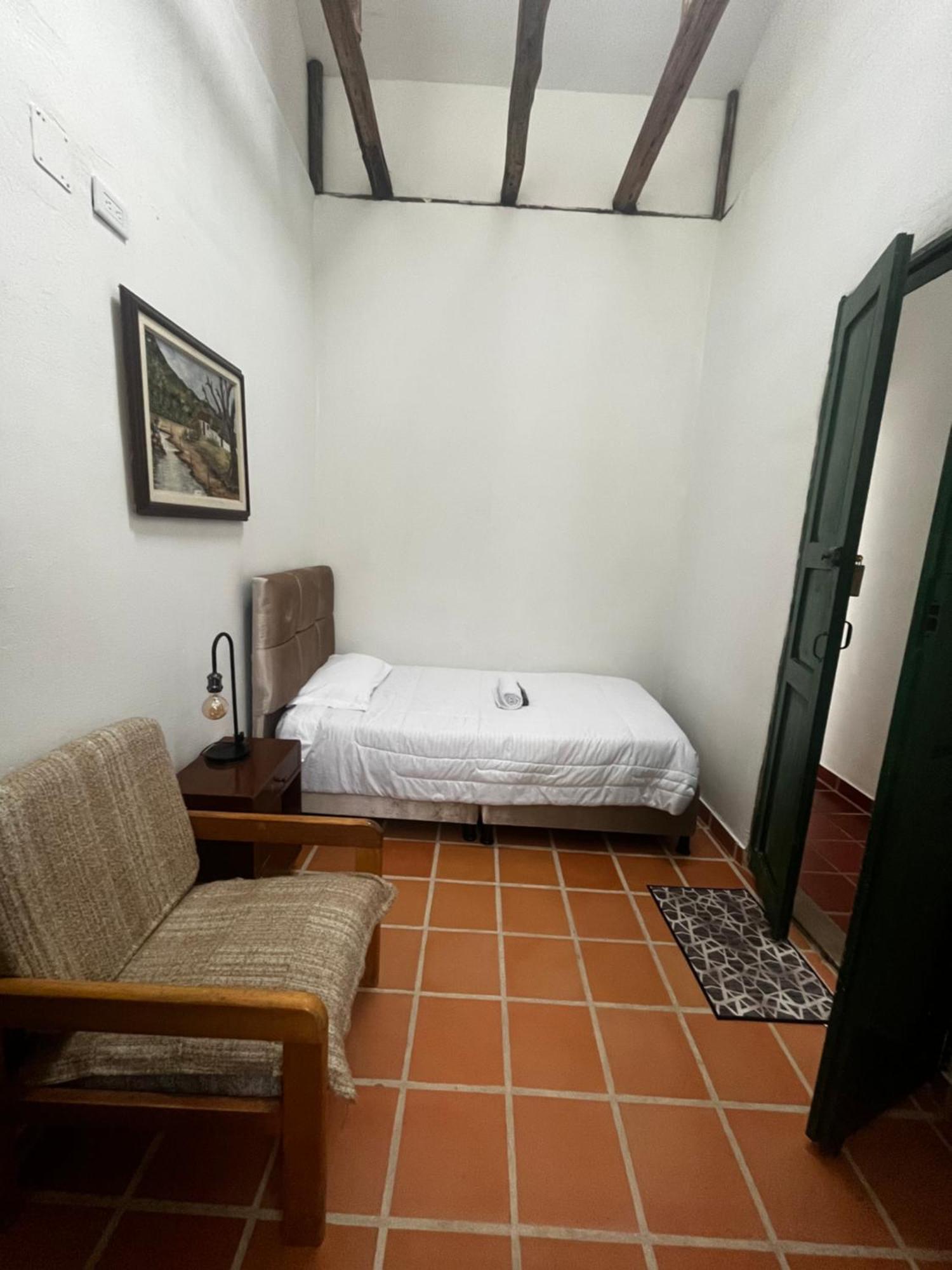 Casa De Lourdes - La Candelaria โบโกตา ภายนอก รูปภาพ