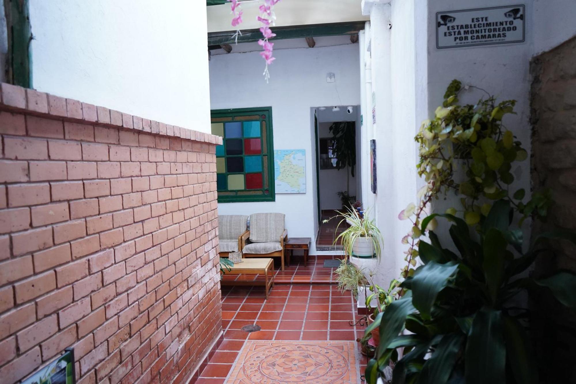 Casa De Lourdes - La Candelaria โบโกตา ภายนอก รูปภาพ